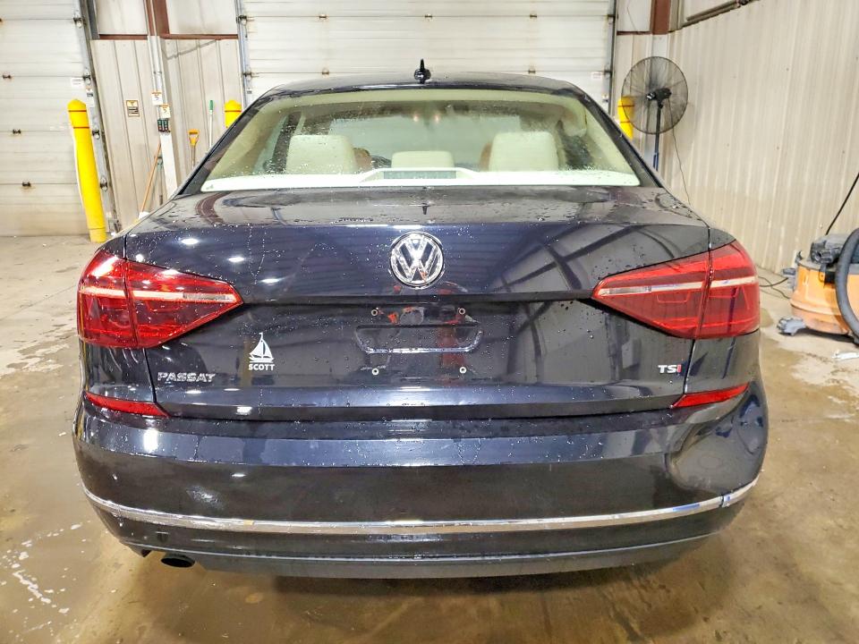2019 Volkswagen Passat მანქანა იყიდება აუქციონზე, vin: 1VWLA7A34KC007978, აუქციონის ნომერი: 65175716