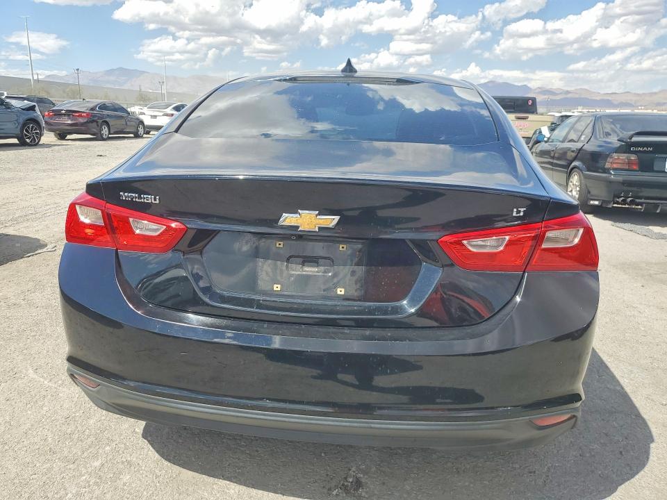 Продаж на аукціоні авто 2018 Chevrolet Malibu, vin: 1G1ZD5ST3JF239226, номер лоту: 67174716
