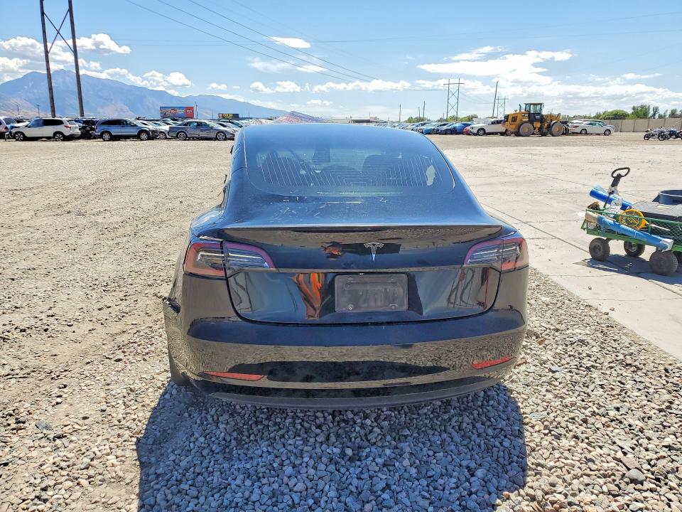 Продажа на аукционе авто 2018 Tesla Model 3, vin: 5YJ3E1EA8JF062691, номер лота: 65656546