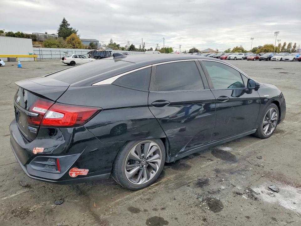 Продажа на аукционе авто 2018 Honda Clarity, vin: JHMZC5F30JC000799, номер лота: 67114776