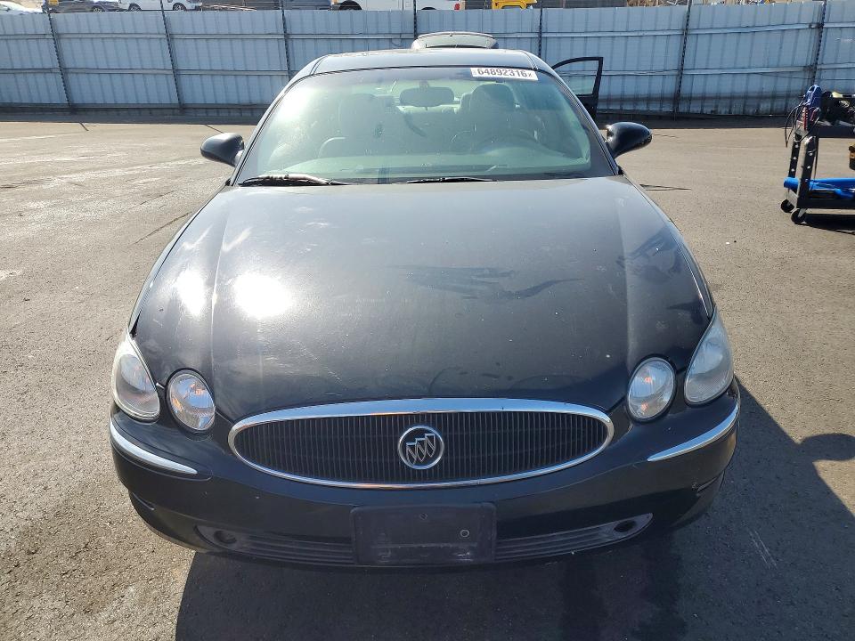 2007 Buick Lacrosse მანქანა იყიდება აუქციონზე, vin: 2G4WE587271170977, აუქციონის ნომერი: 64892316
