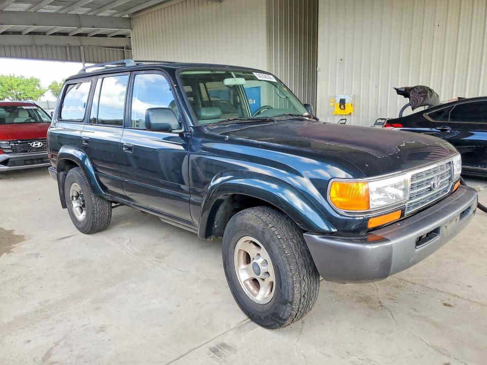 1996 Toyota Land Cruiser მანქანა იყიდება აუქციონზე, vin: JT3HJ85J1T0139935, აუქციონის ნომერი: 64208636