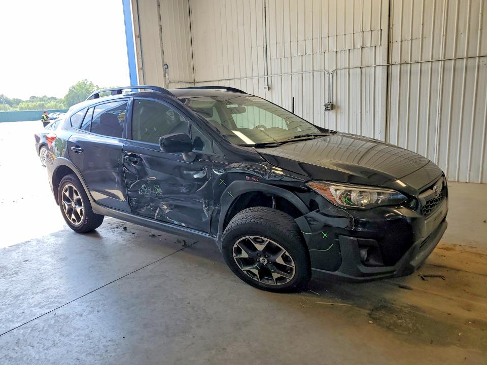 64398786 :رقم المزاد ، JF2GTADC5J8214616 vin ، 2018 Subaru Crosstrek مزاد بيع