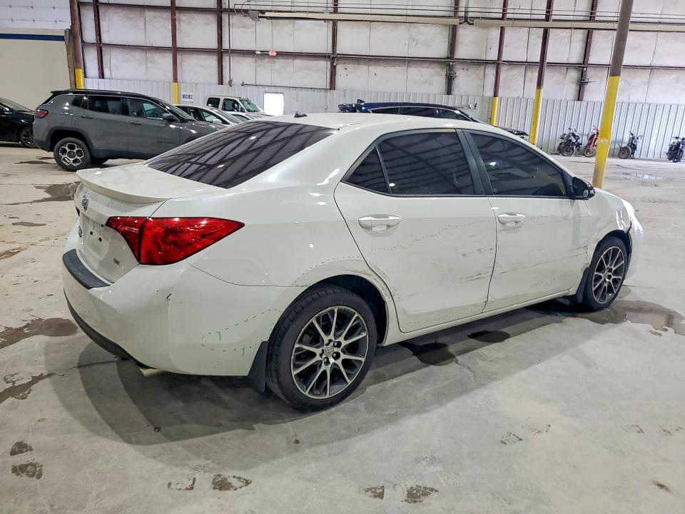 Продажа на аукционе авто 2017 Toyota Corolla, vin: 5YFBURHE4HP604752, номер лота: 63392926
