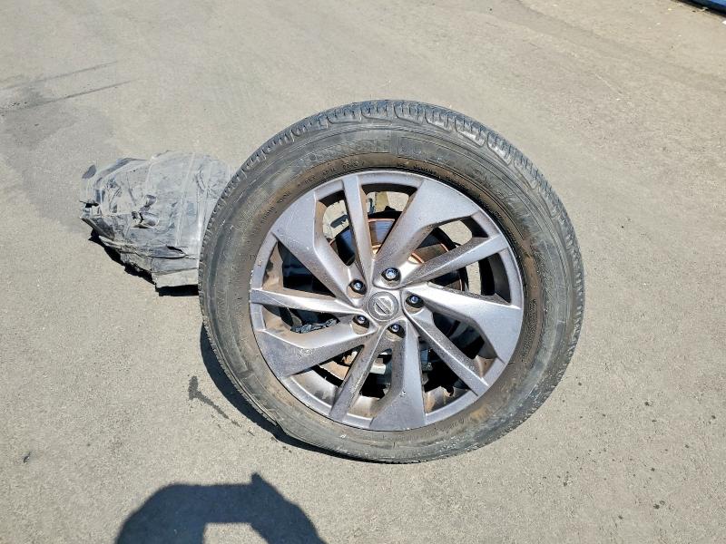 66592656 :رقم المزاد ، 5N1AT2MV6GC832847 vin ، 2016 Nissan Rogue مزاد بيع