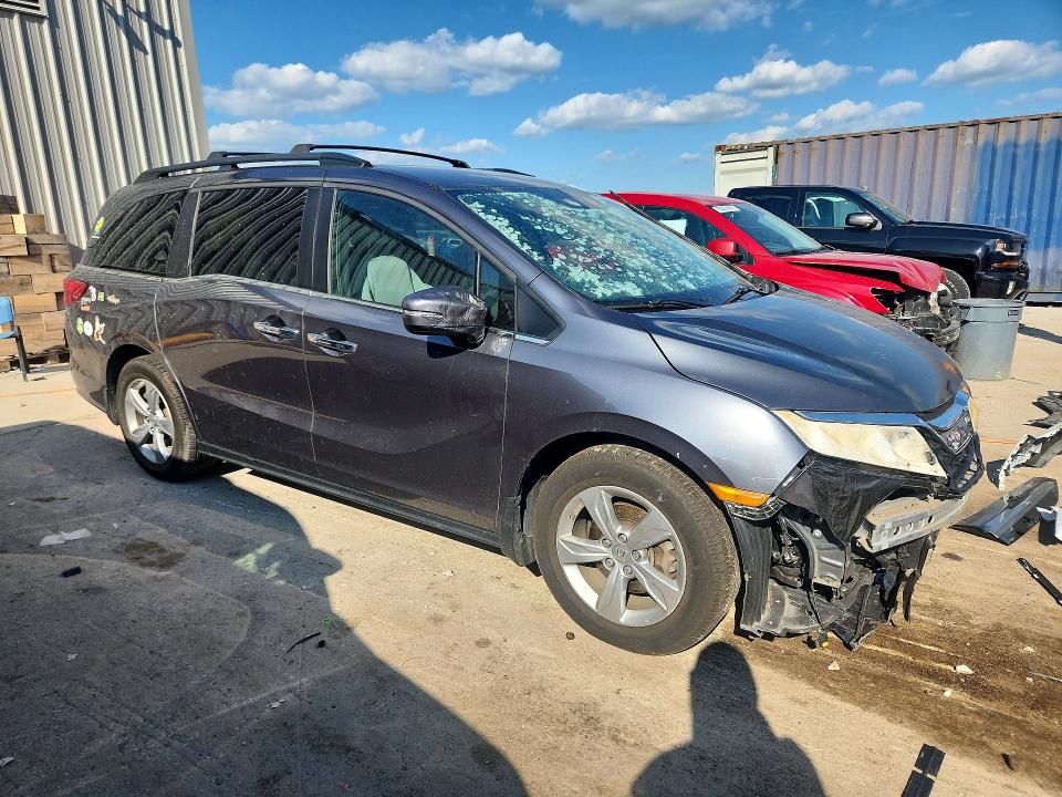 2018 Honda Odyssey მანქანა იყიდება აუქციონზე, vin: 5FNRL6H57JB037731, აუქციონის ნომერი: 64917476