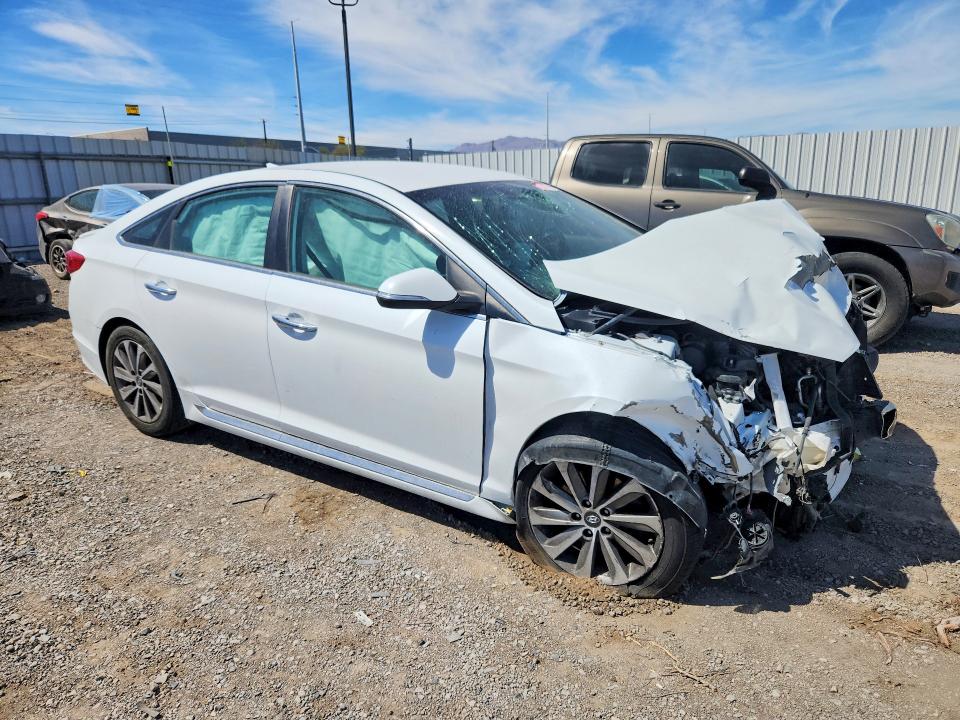 58554726 :رقم المزاد ، 5NPE34AF4FH046966 vin ، 2015 Hyundai Sonata مزاد بيع