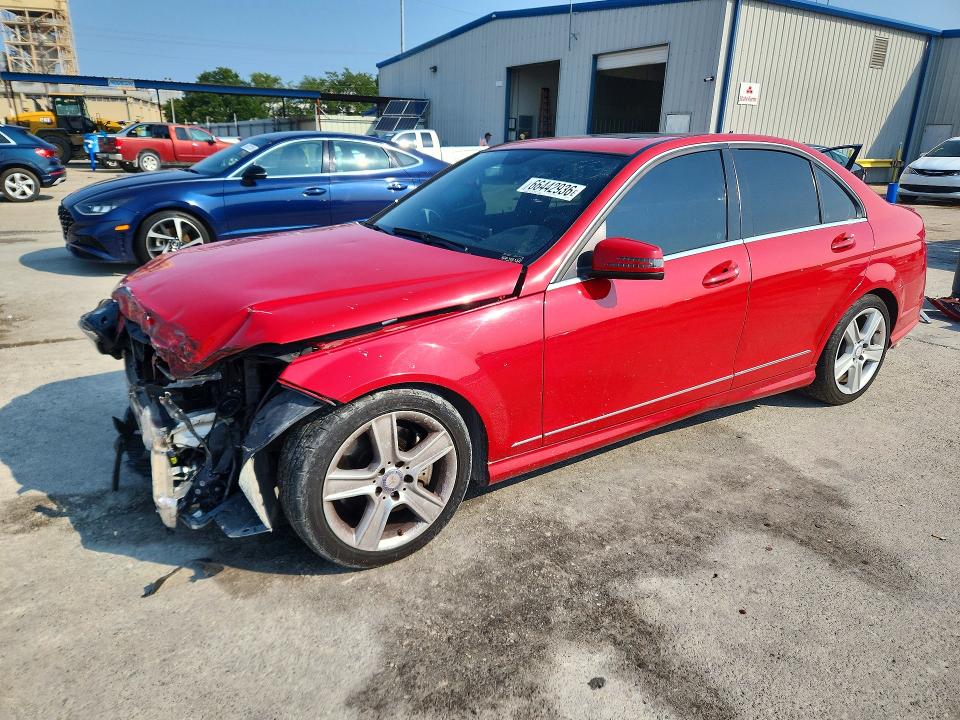 66442936 :رقم المزاد ، WDDGF5GB9AR122845 vin ، 2010 Mercedes-benz C مزاد بيع
