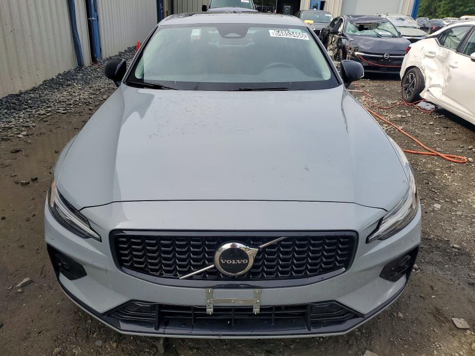 64853466 :رقم المزاد ، 7JRL12FJ0SG362685 vin ، 2025 Volvo S60 مزاد بيع