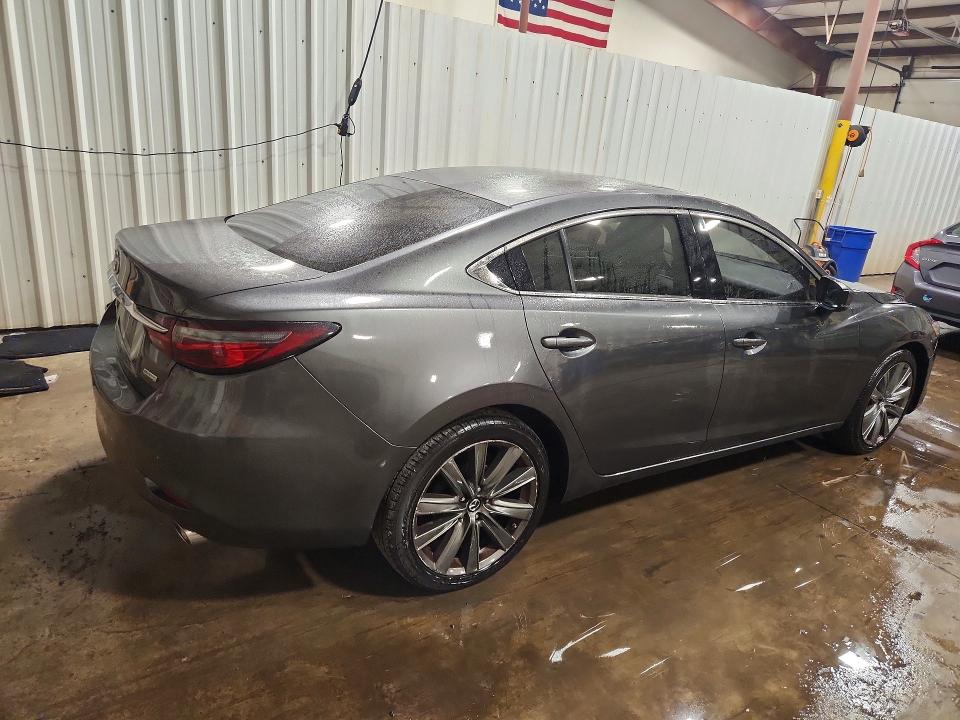65353886 :رقم المزاد ، JM1GL1VM3J1315636 vin ، 2018 Mazda 6 مزاد بيع