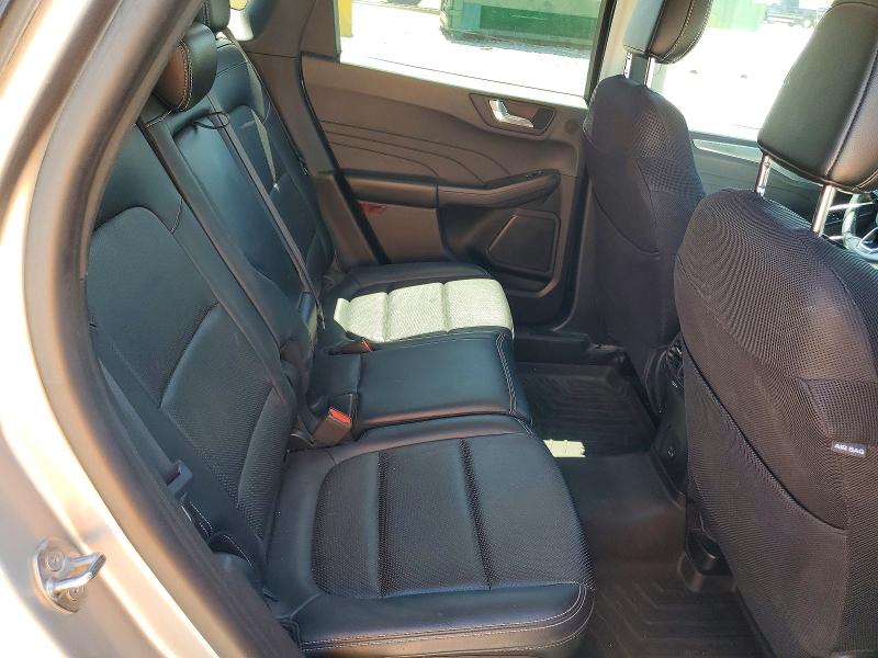 65918096 :رقم المزاد ، 1FMCU9J93MUA58343 vin ، 2021 Ford Escape مزاد بيع