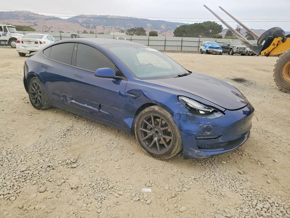 2022 Tesla Model 3 მანქანა იყიდება აუქციონზე, vin: 5YJ3E1EA2NF144325, აუქციონის ნომერი: 65949576