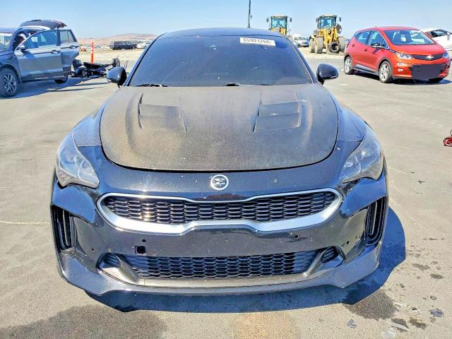 2018 Kia Stinger მანქანა იყიდება აუქციონზე, vin: KNAE35LC8J6022162, აუქციონის ნომერი: 65901266