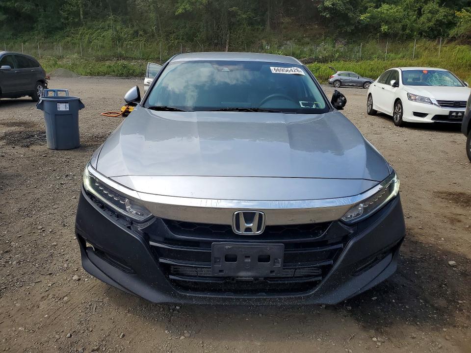 Продажа на аукционе авто 2019 Honda Accord, vin: 1HGCV1F19KA133987, номер лота: 66956426