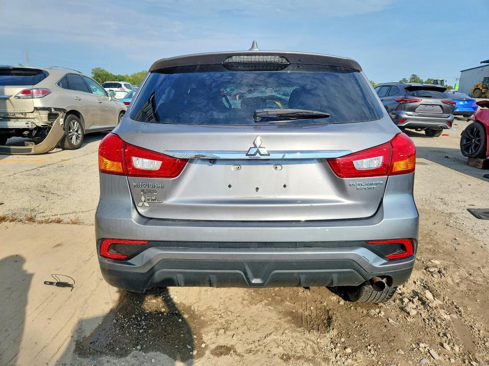 Продажа на аукционе авто 2018 Mitsubishi Outlander Sport, vin: JA4AP3AU1JU004761, номер лота: 67126536
