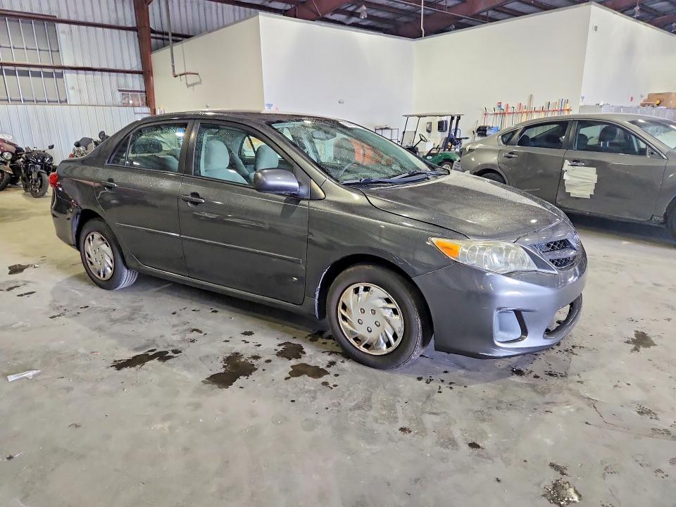 2011 Toyota Corolla მანქანა იყიდება აუქციონზე, vin: 2T1BU4EE0BC649329, აუქციონის ნომერი: 63665306