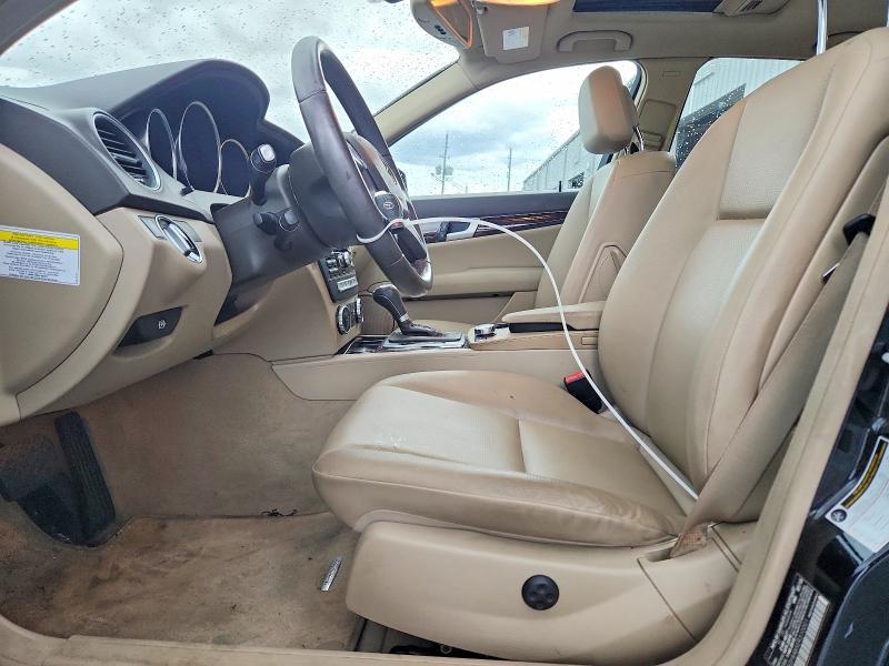 Продажа на аукционе авто 2014 Mercedes-benz C, vin: WDDGF8ABXER310001, номер лота: 64801256