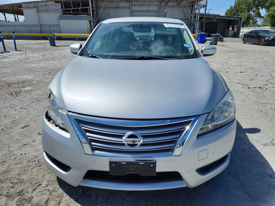 2015 Nissan Sentra მანქანა იყიდება აუქციონზე, vin: 3N1AB7AP5FY332827, აუქციონის ნომერი: 65734346