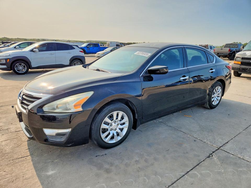 63706926 :رقم المزاد ، 1N4AL3AP8FN880911 vin ، 2015 Nissan Altima مزاد بيع