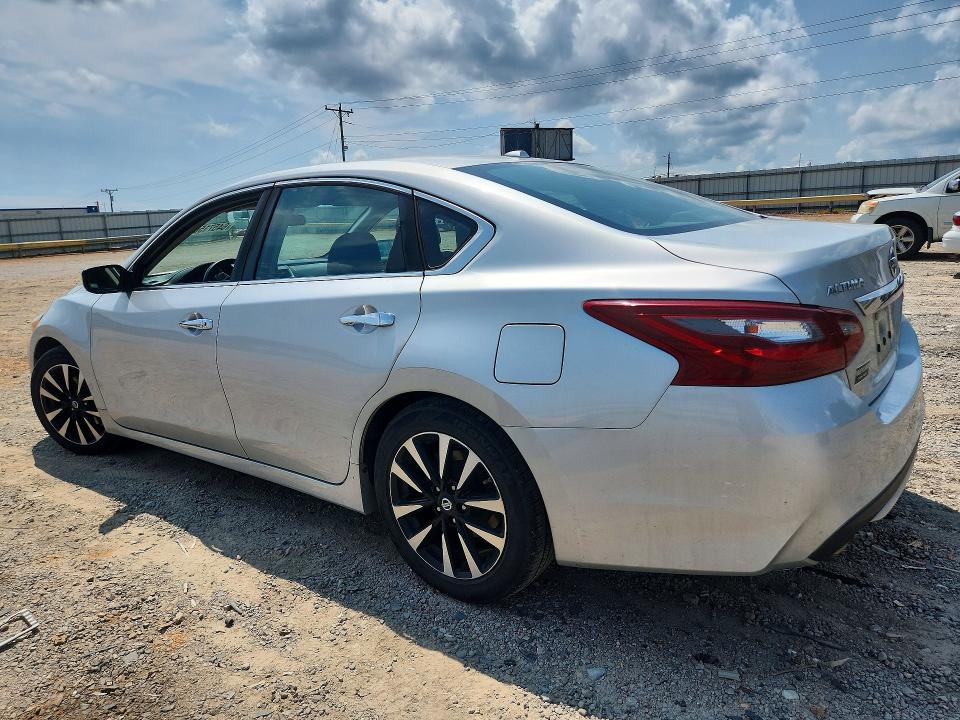 Продаж на аукціоні авто 2018 Nissan Altima, vin: 1N4AL3AP6JC146661, номер лоту: 64571506