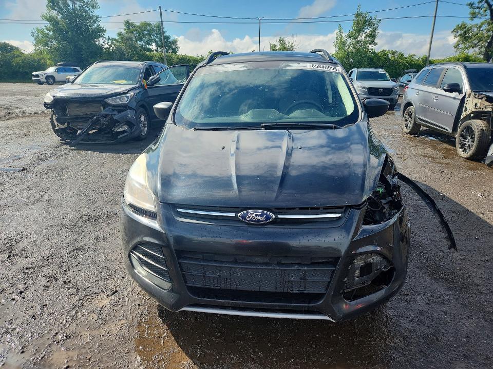 65840956 :رقم المزاد ، 1FMCU9G91FUC46868 vin ، 2015 Ford Escape مزاد بيع