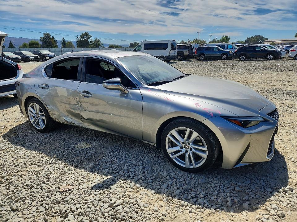 65920426 :رقم المزاد ، JTHCA1D22M5112169 vin ، 2021 Lexus Is مزاد بيع