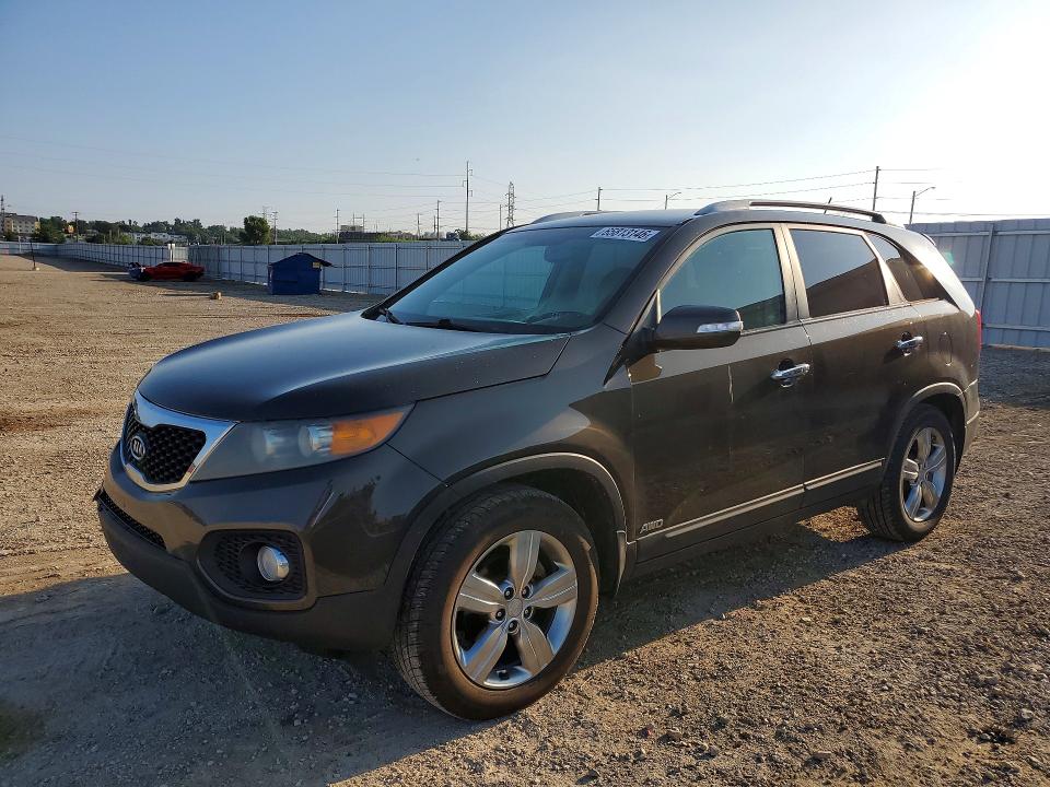 65813146 :رقم المزاد ، 5XYKUCA66CG220596 vin ، 2012 Kia Sorento مزاد بيع