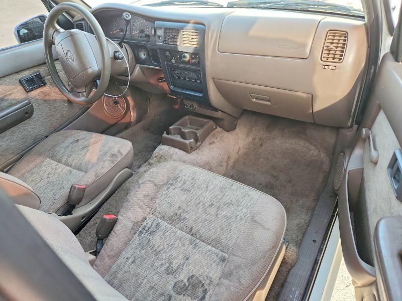 1998 Toyota Tacoma მანქანა იყიდება აუქციონზე, vin: 4TAVL52N1WZ092786, აუქციონის ნომერი: 66080826