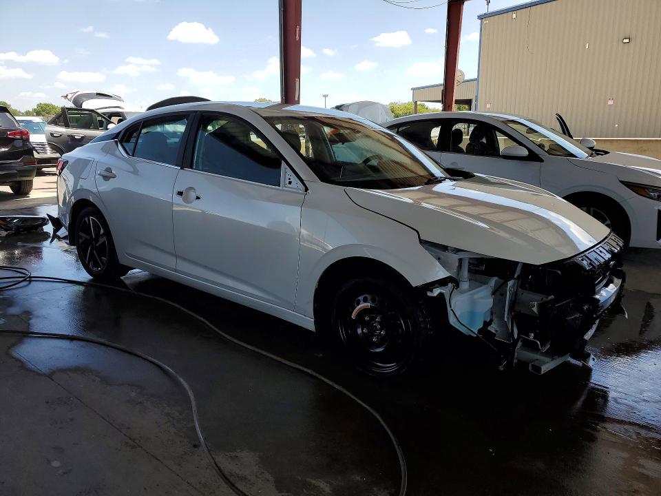 Продажа на аукционе авто 2024 Nissan Sentra, vin: 3N1AB8CV5RY203458, номер лота: 64248446