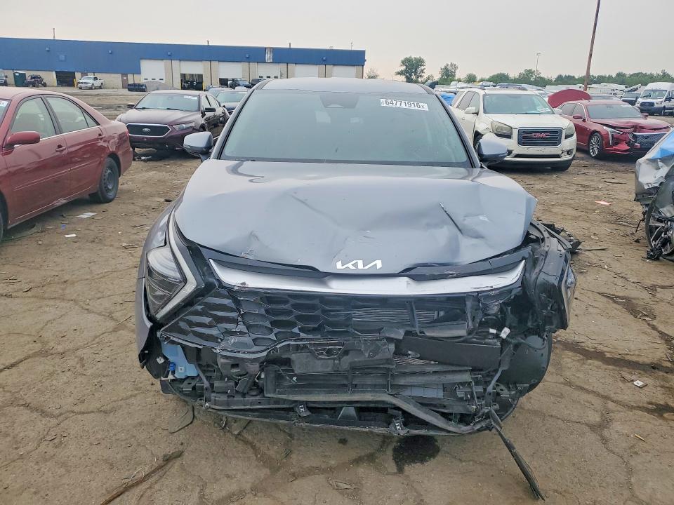 64771916 :رقم المزاد ، 5XYK33DF9SG266274 vin ، 2025 Kia Sportage مزاد بيع