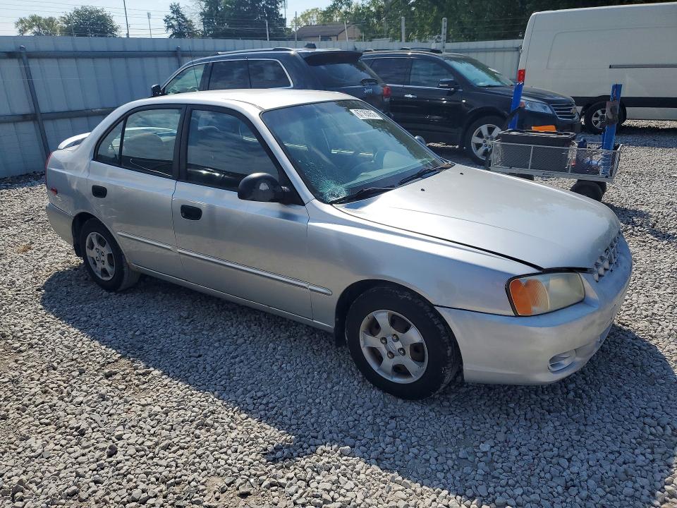 67163956 :رقم المزاد ، KMHCG45CX2U391250 vin ، 2002 Hyundai Accent مزاد بيع