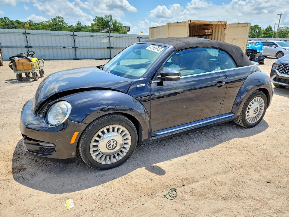 2015 Volkswagen Beetle მანქანა იყიდება აუქციონზე, vin: 3VW517AT6FM808361, აუქციონის ნომერი: 65185976