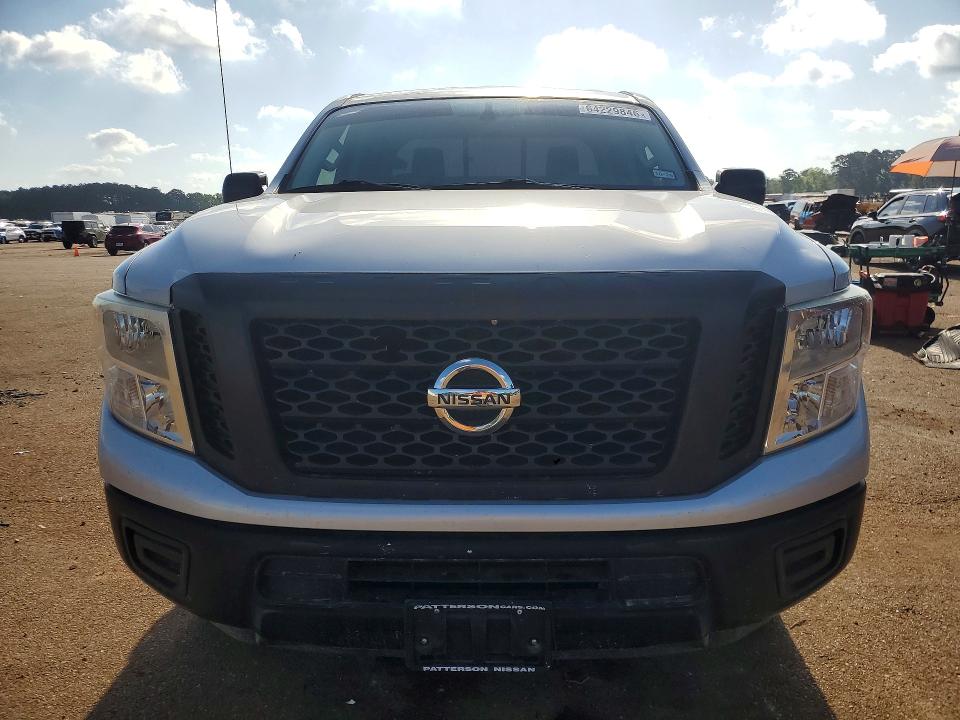 2017 Nissan Titan Xd მანქანა იყიდება აუქციონზე, vin: 1N6BA1F15HN555257, აუქციონის ნომერი: 64229846