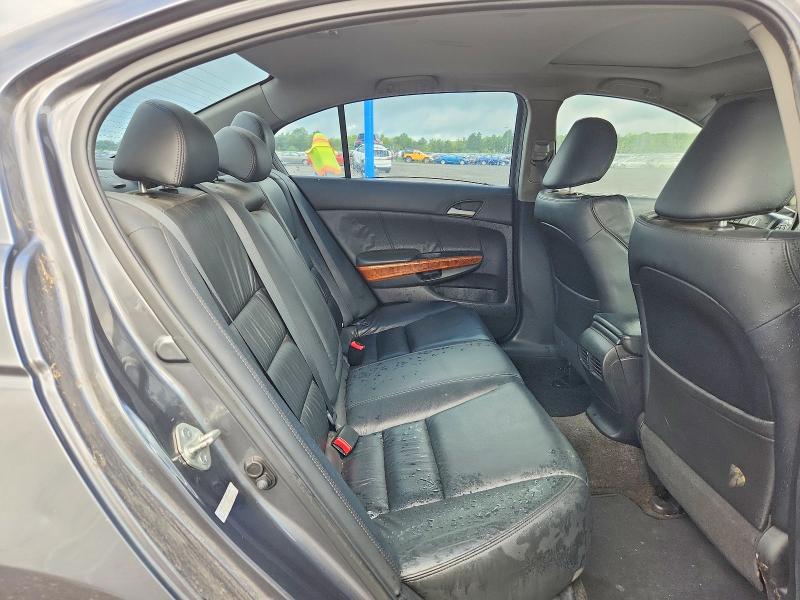 63129196 :رقم المزاد ، 1HGCP2F88BA015653 vin ، 2011 Honda Accord مزاد بيع