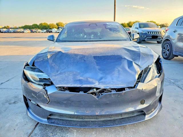 2022 Tesla Model S მანქანა იყიდება აუქციონზე, vin: 5YJSA1E58NF478188, აუქციონის ნომერი: 63874086
