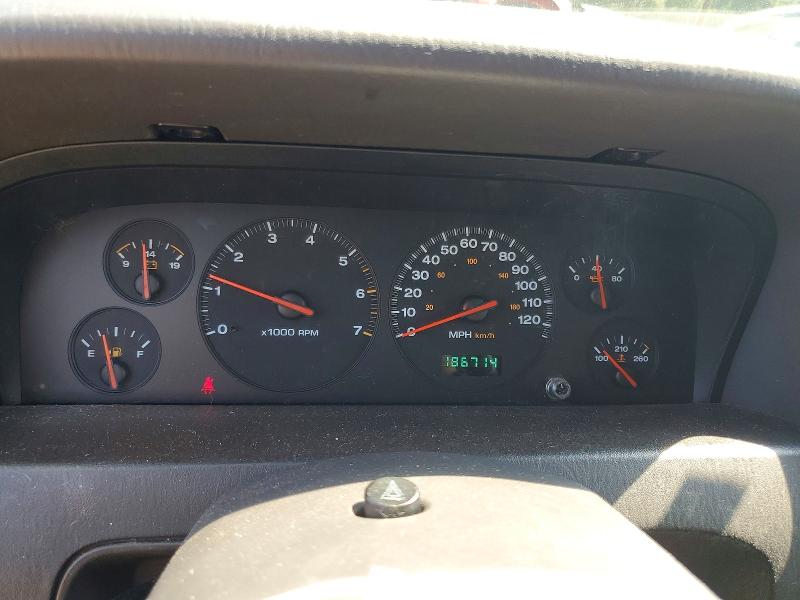 Продажа на аукционе авто 2000 Jeep Grand Cherokee, vin: 1J4GW58N8YC280409, номер лота: 65674686