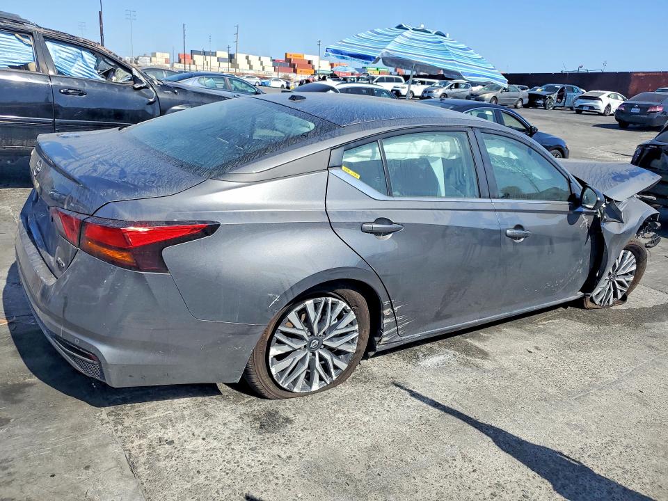 2026 Nissan Altima მანქანა იყიდება აუქციონზე, vin: 1N4BL4DW0TN330482, აუქციონის ნომერი: 63563116
