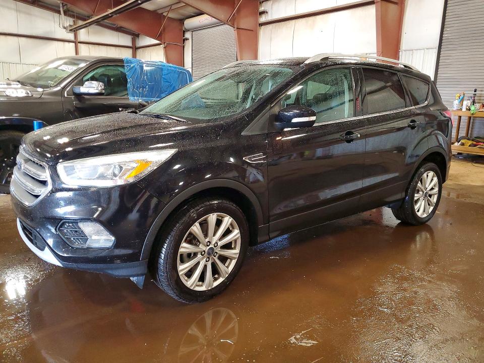 Продаж на аукціоні авто 2017 Ford Escape, vin: 1FMCU9J90HUE10252, номер лоту: 66179816