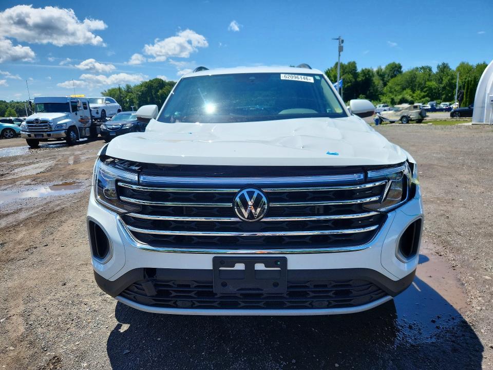 62096146 :رقم المزاد ، 1V2HR2CA9RC518904 vin ، 2024 Volkswagen Atlas مزاد بيع