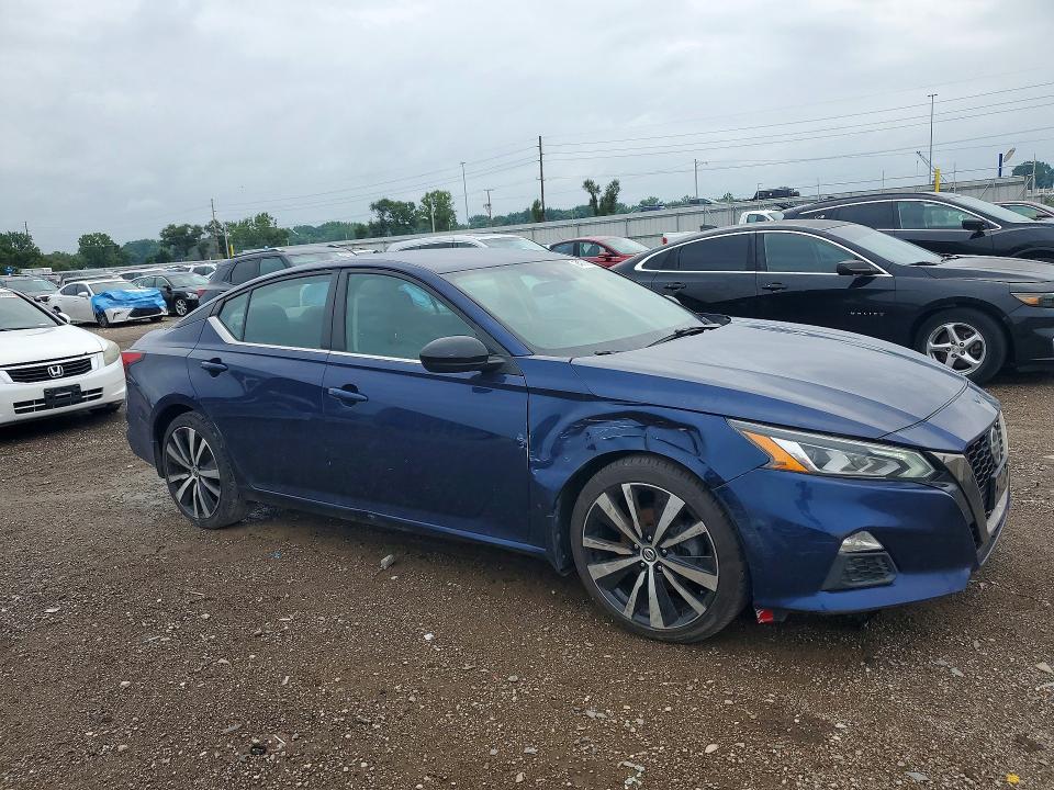 Продажа на аукционе авто 2021 Nissan Altima, vin: 1N4BL4CV9MN329440, номер лота: 64036636