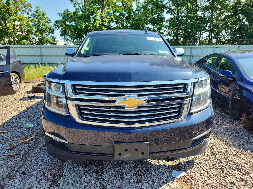 2017 Chevrolet Suburban მანქანა იყიდება აუქციონზე, vin: 1GNSKJKC3HR194991, აუქციონის ნომერი: 63706196