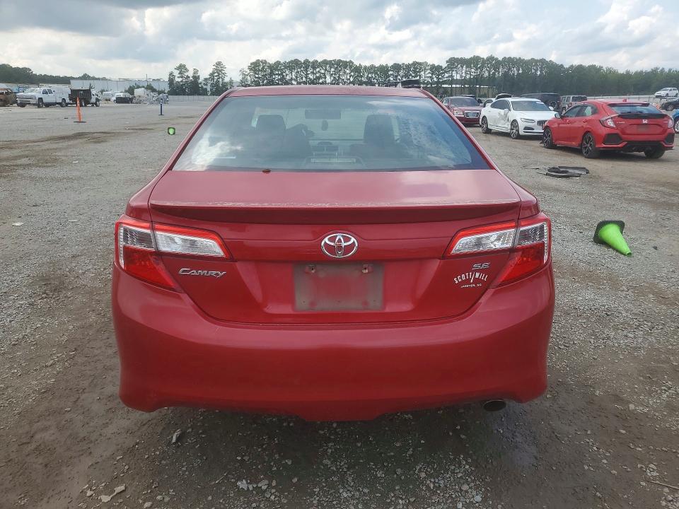 62803346 :رقم المزاد ، 4T1BF1FK2EU759217 vin ، 2014 Toyota Camry مزاد بيع