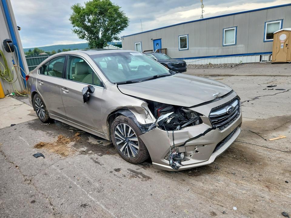2019 Subaru Legacy მანქანა იყიდება აუქციონზე, vin: 4S3BNAH62K3029624, აუქციონის ნომერი: 66029826