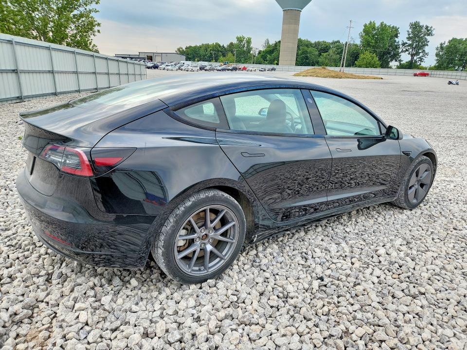 2022 Tesla Model 3 მანქანა იყიდება აუქციონზე, vin: 5YJ3E1EA4NF288846, აუქციონის ნომერი: 63954016