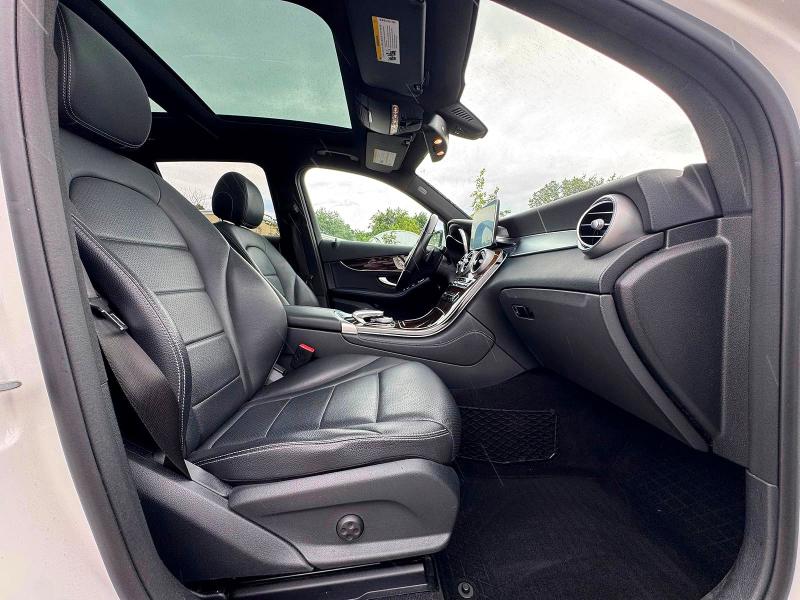 Aukcja sprzedaży 2017 Mercedes-benz Glc, vin: WDC0G4KB9HF121131, numer aukcji: 64145406