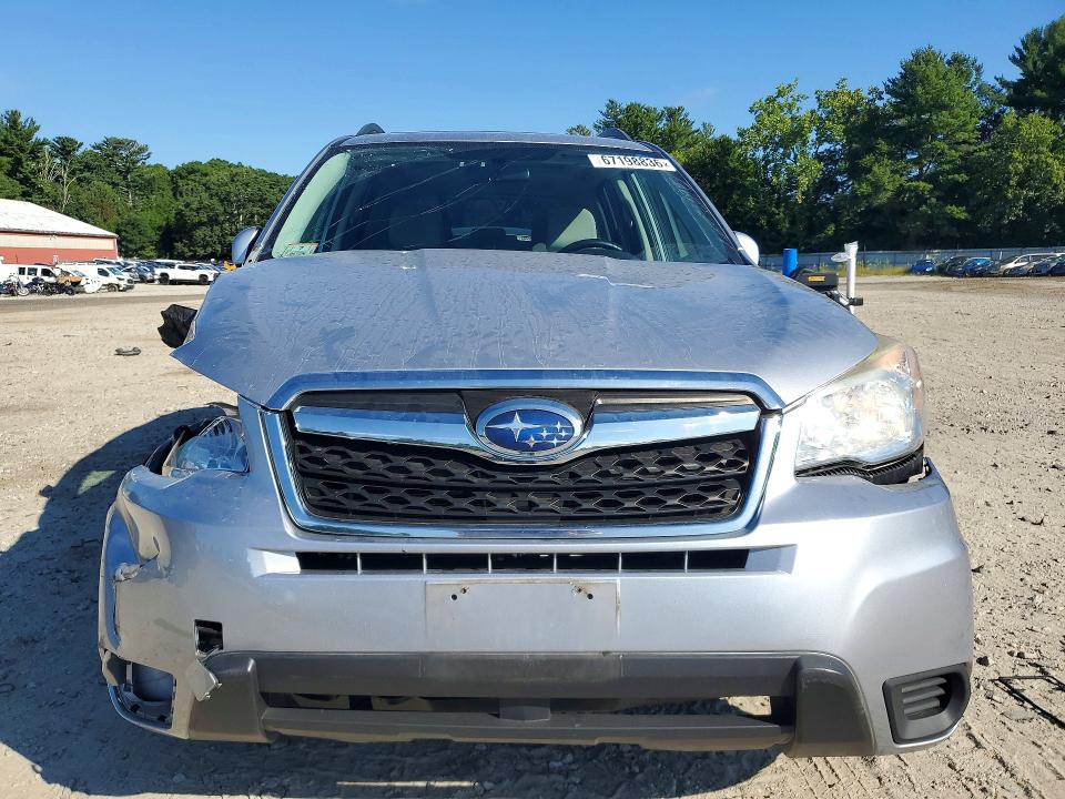 67198836 :رقم المزاد ، JF2SJADC3FH415115 vin ، 2015 Subaru Forester مزاد بيع