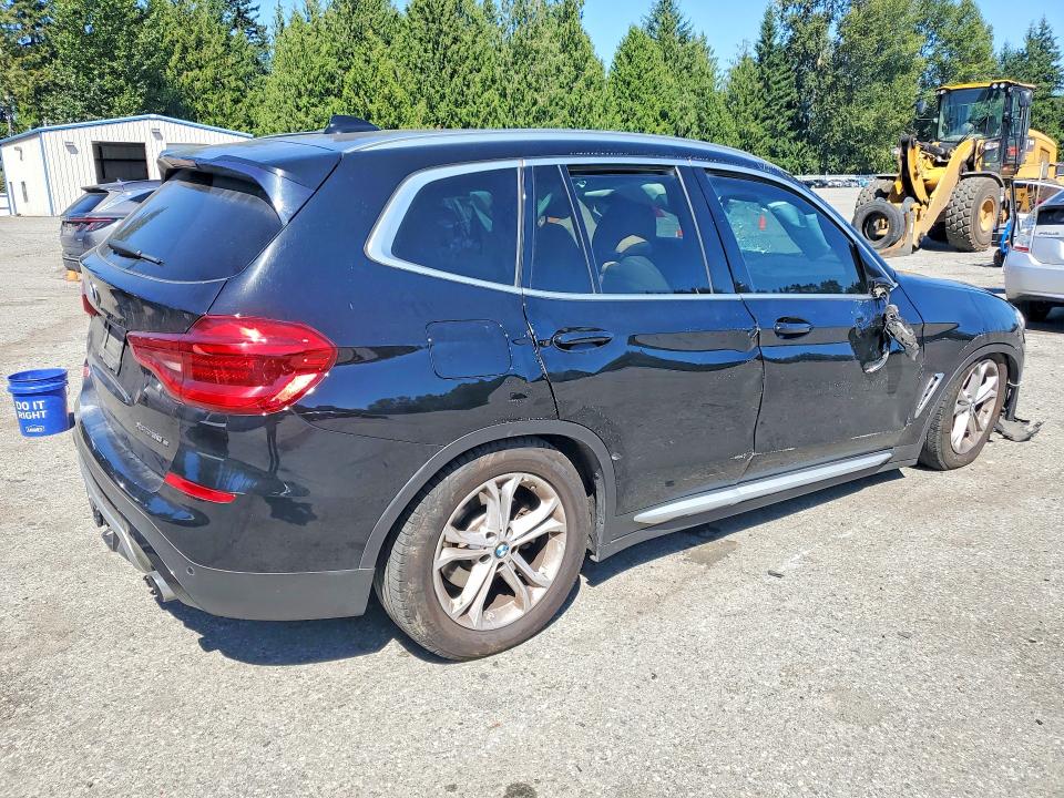 65392536 :رقم المزاد ، 5UXTS1C0XM9E58320 vin ، 2021 Bmw X3 مزاد بيع