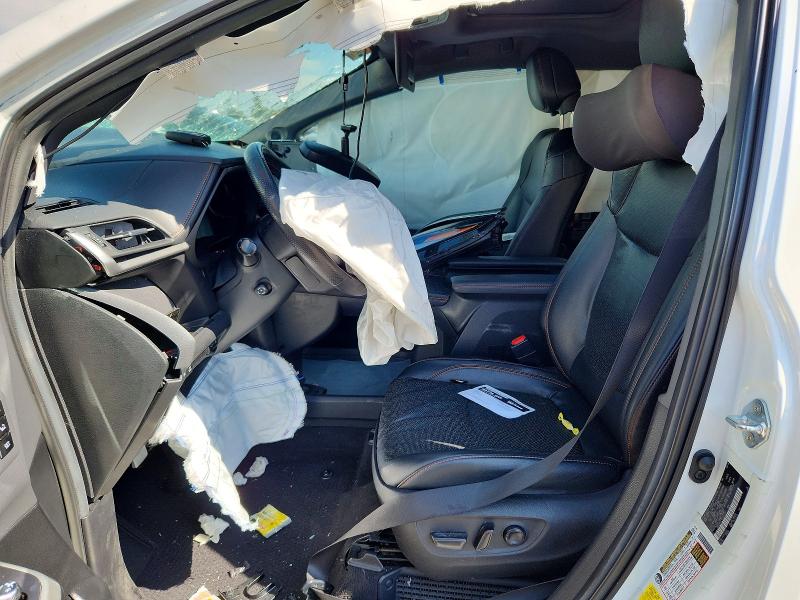 64838236 :رقم المزاد ، 5TDCRKEC1RS204317 vin ، 2024 Toyota Sienna مزاد بيع