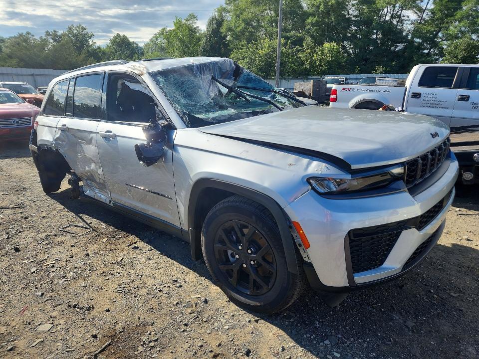 Продажа на аукционе авто 2026 Jeep Grand Cherokee, vin: 1C4RJHARXTC208518, номер лота: 65926286