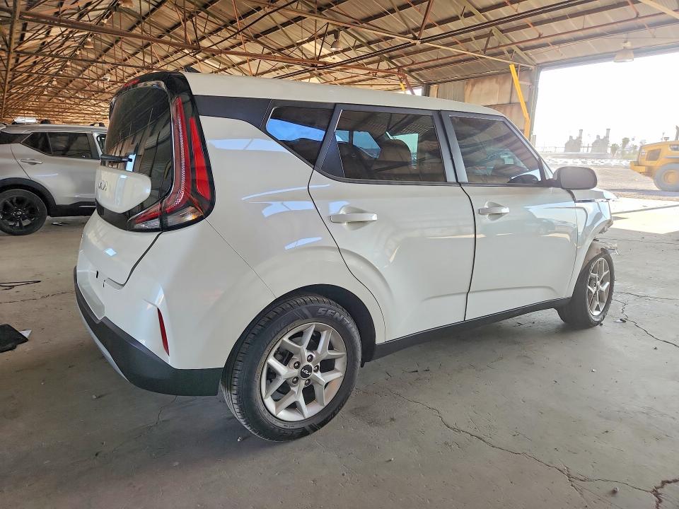 64314466 :رقم المزاد ، KNDJ23AU8P7848419 vin ، 2023 Kia Soul مزاد بيع